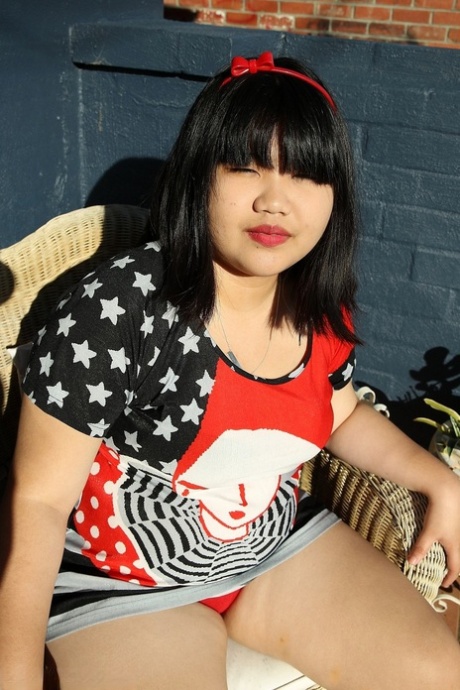 Chubby Asian Pics