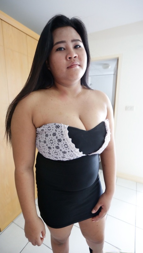 Chubby Asian Pics